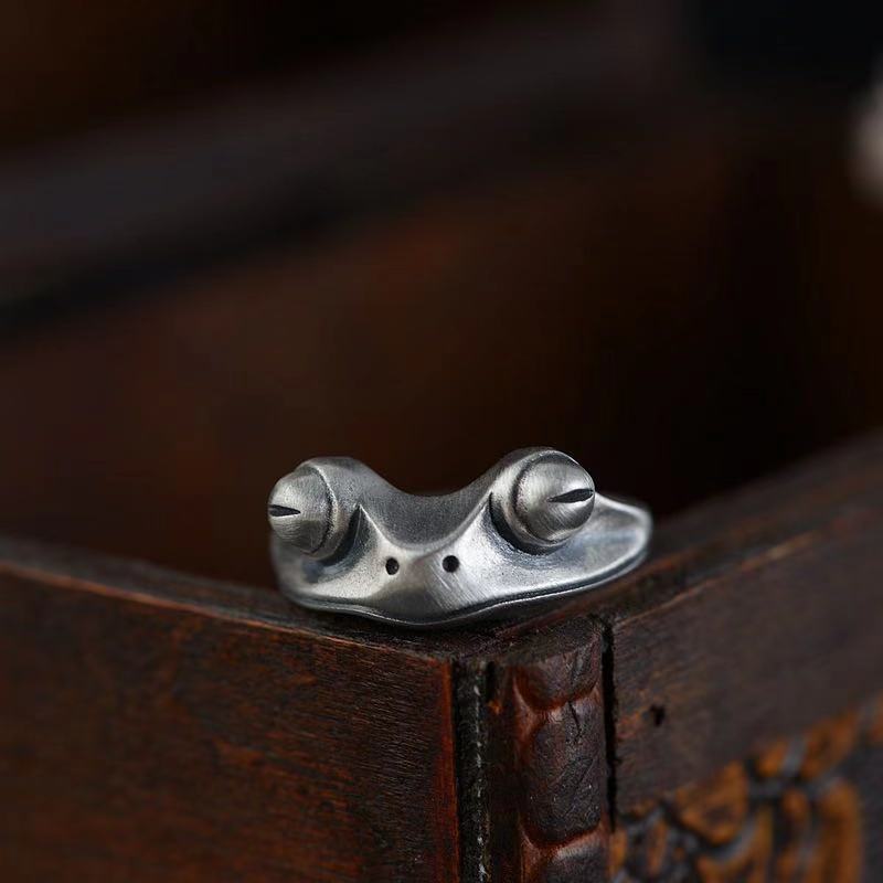 Men Accessories Drawing - 男性用のレトロなユーズド加工のカエルの指輪,パンク,ゴシック,調節可能なオープンリング,手作りのアンティークジュエリー,クリエイティブなアクセサリー,ブリキの絵